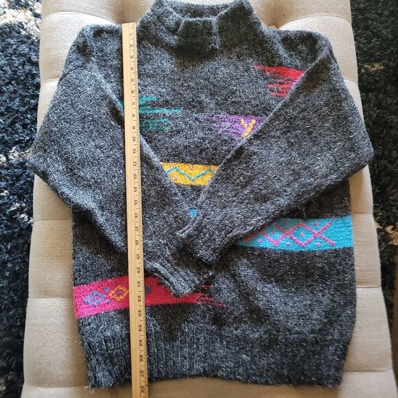 Vtg Kitty Hawk Women's Gray Aztec Abstract Sweater Colorful 80's 90's New Wave M - Picture 7 of 8